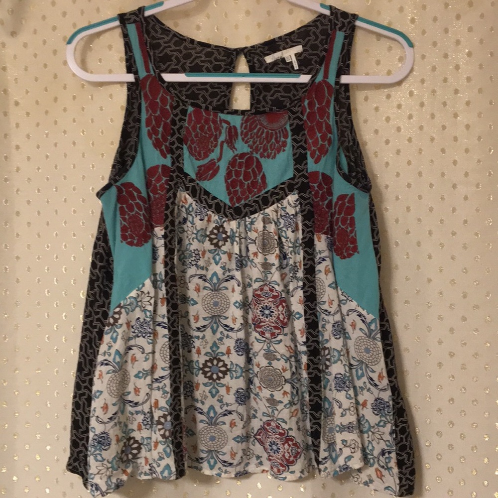 Hi-lo boho top